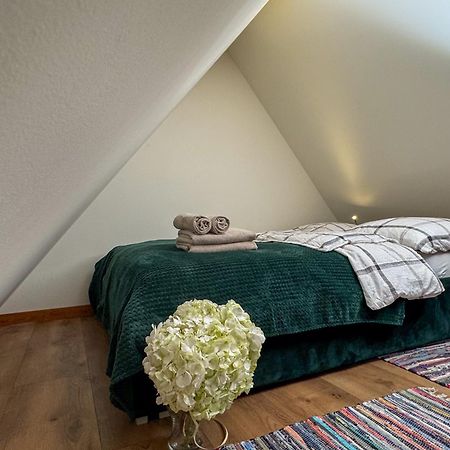 Apartamenty Komarno 46 Jacuzzi&Sauna Екстер'єр фото