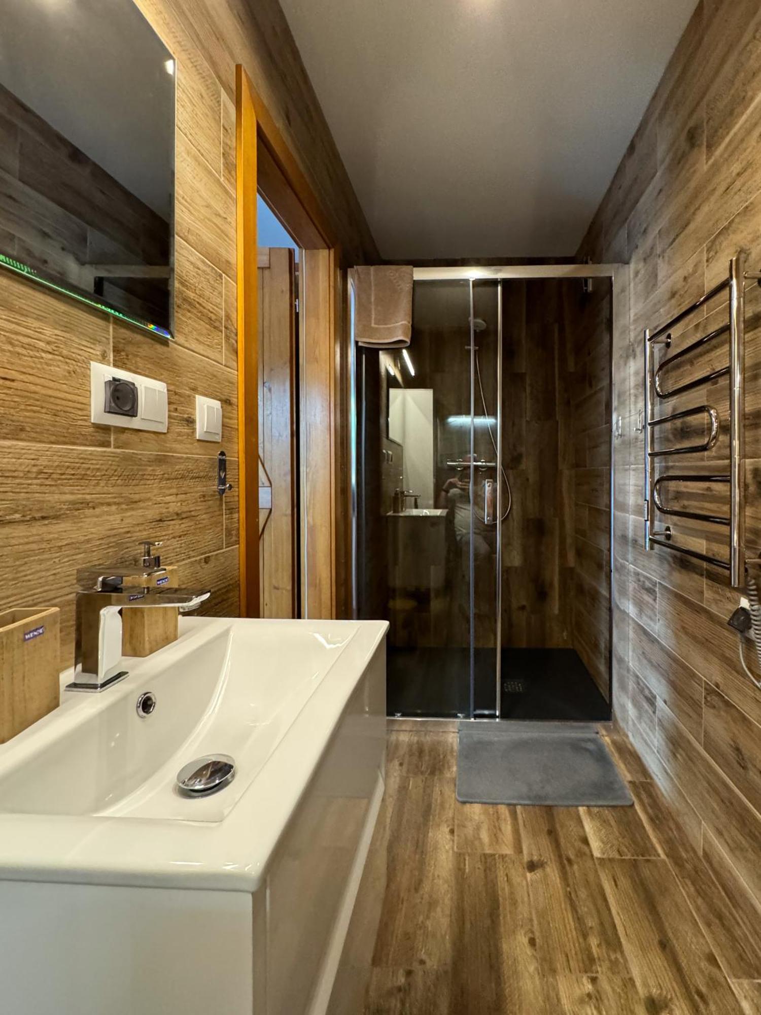 Apartamenty Komarno 46 Jacuzzi&Sauna Екстер'єр фото