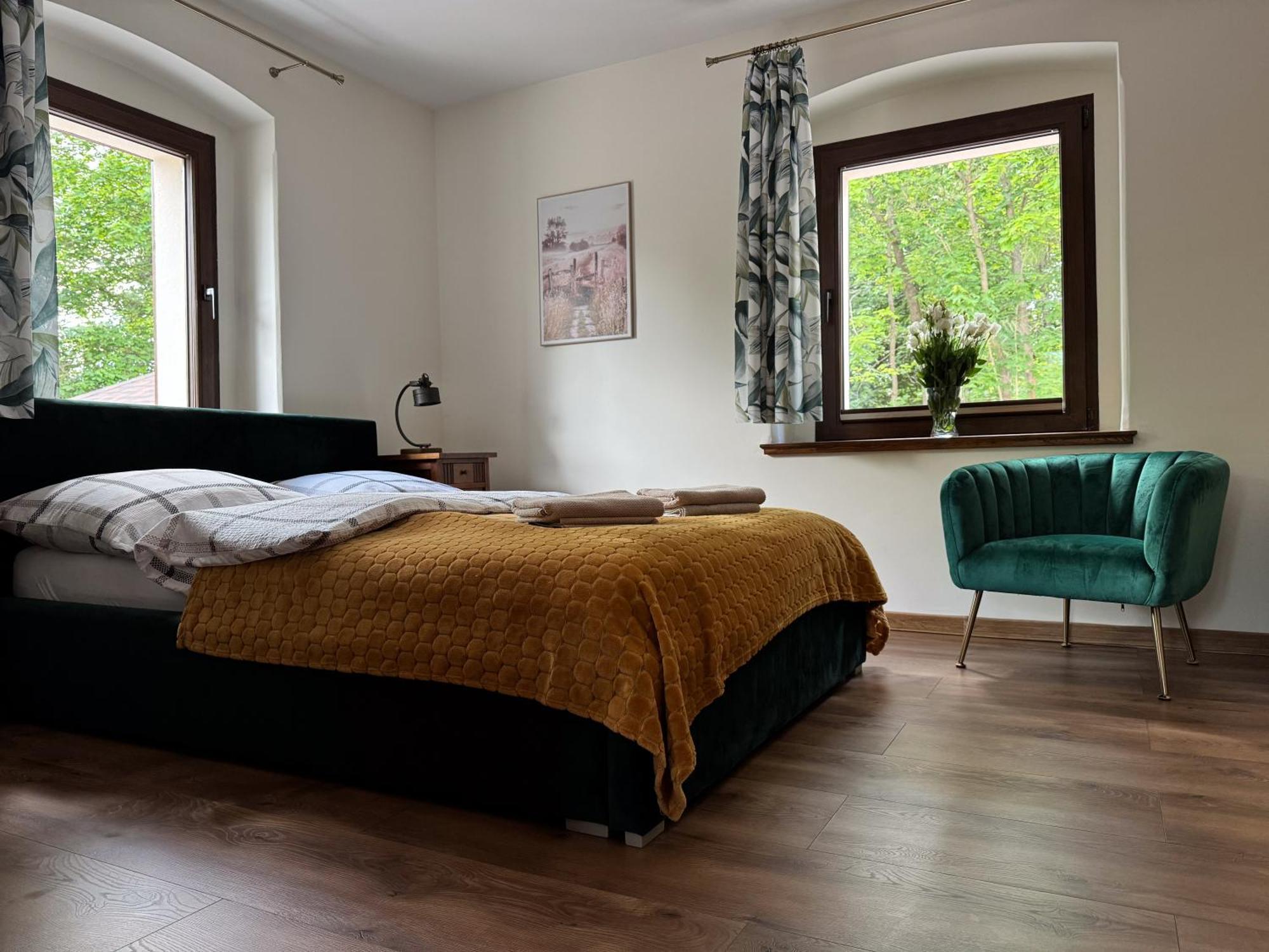 Apartamenty Komarno 46 Jacuzzi&Sauna Екстер'єр фото